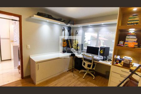 Quarto 1 de casa à venda com 2 quartos, 82m² em Serra Grande, Niterói