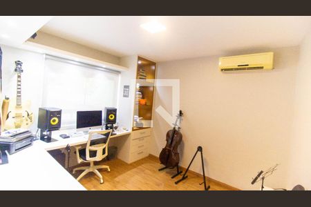 Quarto 1 de casa à venda com 2 quartos, 82m² em Serra Grande, Niterói