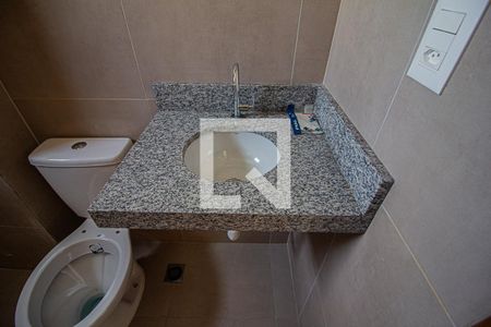 Apartamento à venda com 44m², 2 quartos e 1 vaga Apartamento à venda com 44m², 2 quartos e 1 vagabanheiro