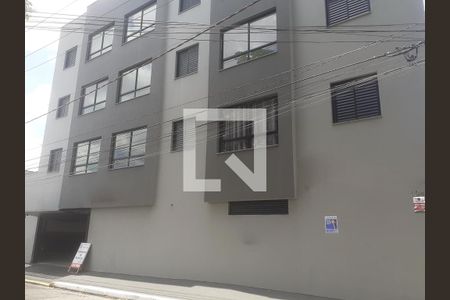 Apartamento à venda com 41m², 2 quartos e 1 vaga Apartamento à venda com 41m², 2 quartos e 1 vagaFachada