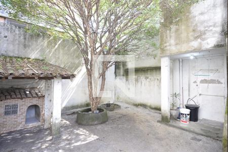 Casa à venda com 200m², 3 quartos e 1 vagaQuintal