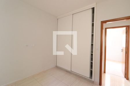 Suite de apartamento para alugar com 2 quartos, 52m² em Novo Mundo, Uberlândia