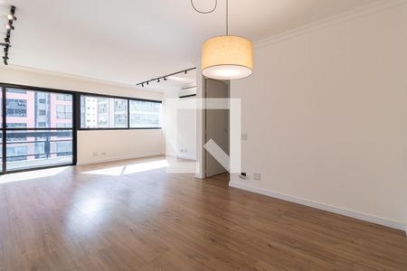 Sala de apartamento para alugar com 3 quartos, 120m² em Itaim Bibi, São Paulo