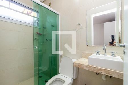 Casa à venda com 250m², 4 quartos e 4 vagas Casa à venda com 250m², 4 quartos e 4 vagasBanheiro - Suíte 2