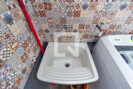 Casa à venda com 250m², 4 quartos e 4 vagas Casa à venda com 250m², 4 quartos e 4 vagasDetalhe - Área de Serviço