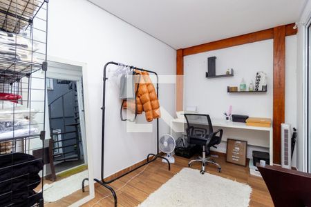 Casa à venda com 250m², 4 quartos e 4 vagas Casa à venda com 250m², 4 quartos e 4 vagasSuíte 4