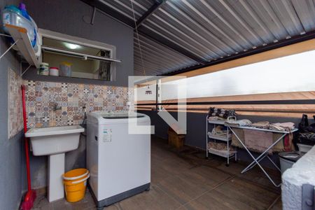 Casa à venda com 250m², 4 quartos e 4 vagas Casa à venda com 250m², 4 quartos e 4 vagasÁrea de Serviço