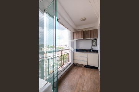 Sacada de apartamento à venda com 3 quartos, 69m² em Jaguaribe, Osasco