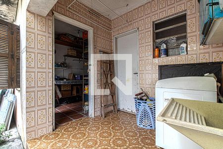 Casa à venda com 160m², 3 quartos e 3 vagas Casa à venda com 160m², 3 quartos e 3 vagasÁrea de Serviço