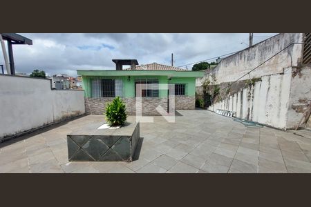 Casa à venda com 145m², 3 quartos e 5 vagasQuintal