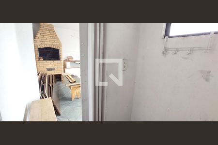 Casa à venda com 145m², 3 quartos e 5 vagasLavabo