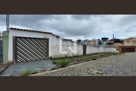 Casa à venda com 145m², 3 quartos e 5 vagasFachada 1