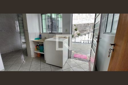 Casa à venda com 145m², 3 quartos e 5 vagasÁrea de Serviço