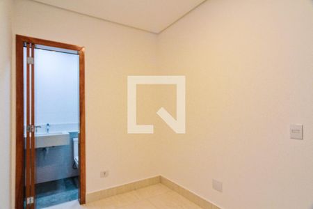 Casa à venda com 210m², 3 quartos e 4 vagasSuíte 2
