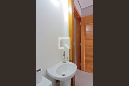 Casa à venda com 210m², 3 quartos e 4 vagasÁrea externa - lavabo