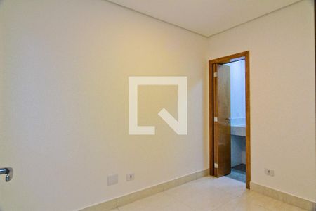 Casa à venda com 210m², 3 quartos e 4 vagasSuíte 2