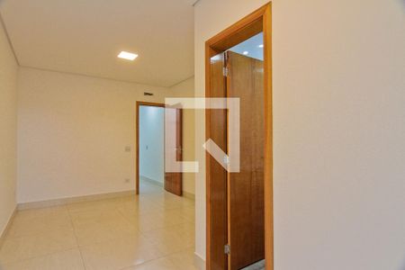 Casa à venda com 210m², 3 quartos e 4 vagasSuíte 1