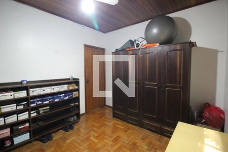 Casa à venda com 180m², 5 quartos e 1 vagaQuarto 4