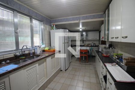 Casa à venda com 180m², 5 quartos e 1 vagaCozinha