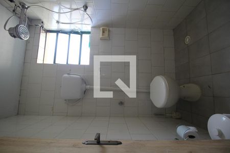 Casa à venda com 180m², 5 quartos e 1 vagaBanheiro de serviço