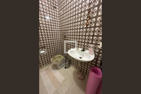 Apartamento à venda com 211m², 4 quartos e 1 vagaLavabo