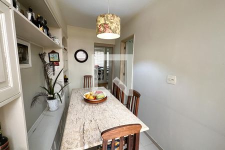 Apartamento à venda com 211m², 4 quartos e 1 vagaCopa