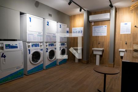 Apartamento à venda com 24m², 1 quarto e sem vagaÁrea comum - Lavanderia