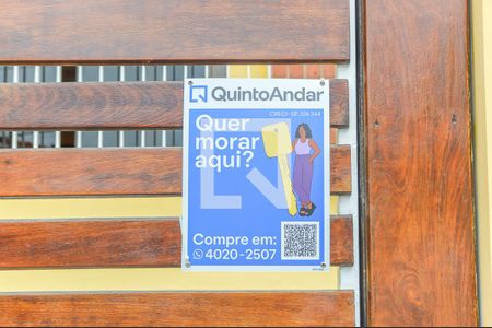 Casa à venda com 290m², 3 quartos e 5 vagas Casa à venda com 290m², 3 quartos e 5 vagasPlaca