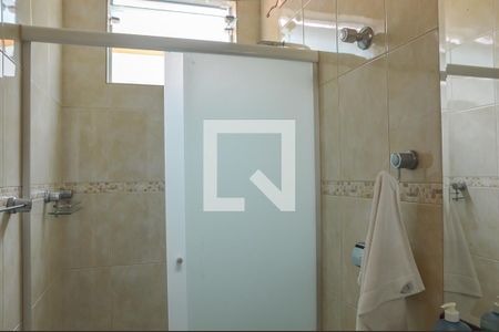 Casa à venda com 290m², 3 quartos e 5 vagas Casa à venda com 290m², 3 quartos e 5 vagasBanheiro da Suíte