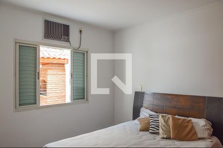 Casa à venda com 290m², 3 quartos e 5 vagas Casa à venda com 290m², 3 quartos e 5 vagasQuarto 2 - Suíte