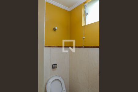 Casa à venda com 290m², 3 quartos e 5 vagas Casa à venda com 290m², 3 quartos e 5 vagasLavabo