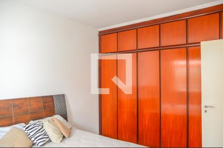 Casa à venda com 290m², 3 quartos e 5 vagas Casa à venda com 290m², 3 quartos e 5 vagasQuarto 2 - Suíte
