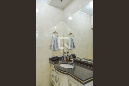 Casa à venda com 290m², 3 quartos e 5 vagas Casa à venda com 290m², 3 quartos e 5 vagasBanheiro da Suíte 3