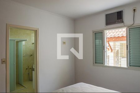 Casa à venda com 290m², 3 quartos e 5 vagas Casa à venda com 290m², 3 quartos e 5 vagasQuarto 2 - Suíte