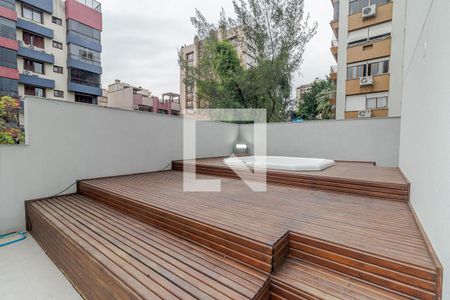 Apartamento à venda com 250m², 3 quartos e 4 vagas Apartamento à venda com 250m², 3 quartos e 4 vagasGarden / Área privada
