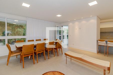 Apartamento à venda com 250m², 3 quartos e 4 vagas Apartamento à venda com 250m², 3 quartos e 4 vagasEspaço Gourmet