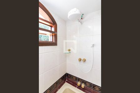 Casa à venda com 220m², 3 quartos e 3 vagasBanheiro da Suíte 1