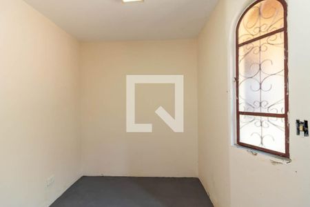 Casa à venda com 220m², 3 quartos e 3 vagasSuíte 3