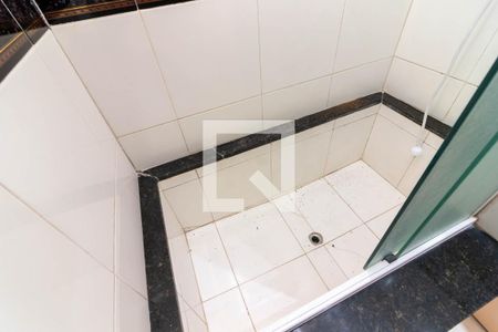 Casa à venda com 220m², 3 quartos e 3 vagasBanheiro da Suíte 2