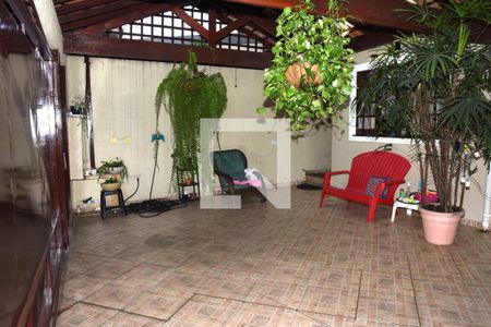 Casa à venda com 127m², 3 quartos e 2 vagasQuintal