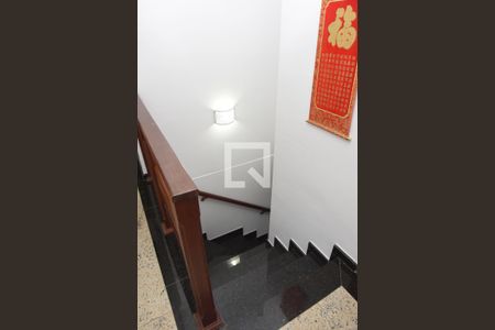 Casa à venda com 127m², 3 quartos e 2 vagasEscada