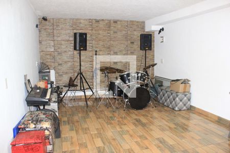 Casa à venda com 69m², 2 quartos e 1 vagaSalão de Festas 