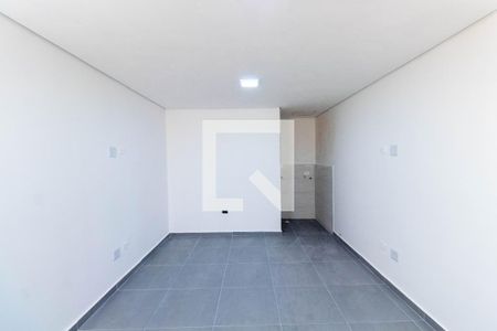 Sala/Cozinha de casa para alugar com 1 quarto, 21m² em Vila Londrina, São Paulo
