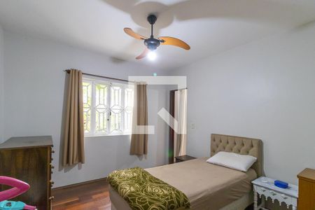 Casa à venda com 272m², 5 quartos e 3 vagasApartamento - Quarto