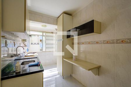 Apartamento à venda com 71m², 3 quartos e 1 vaga Apartamento à venda com 71m², 3 quartos e 1 vagaCozinha e Área de Serviço