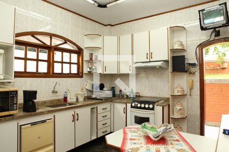 Casa à venda com 500m², 3 quartos e 3 vagasCozinha