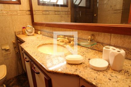 Casa à venda com 500m², 3 quartos e 3 vagasBanheiro