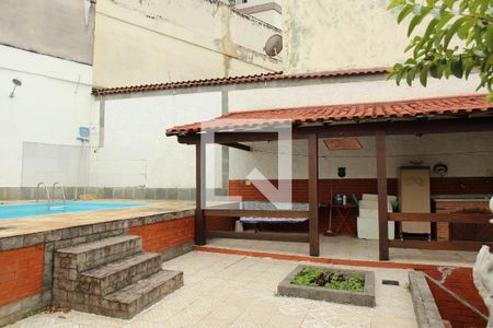Casa à venda com 500m², 3 quartos e 3 vagasQuintal/Jardim