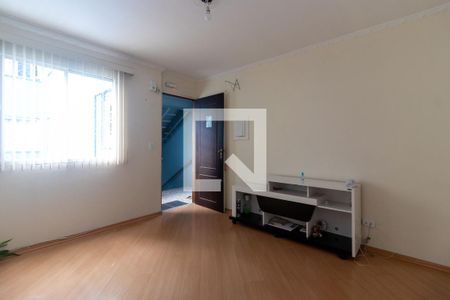 Sala de apartamento para alugar com 2 quartos, 60m² em Parque Pirajussara, Embu das Artes