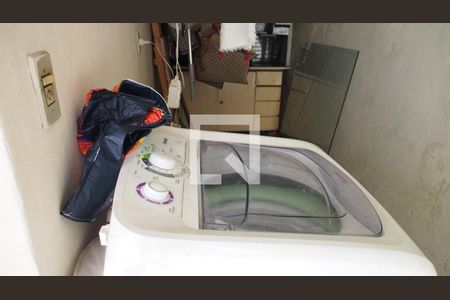 Casa à venda com 129m², 3 quartos e 1 vagaLavanderia